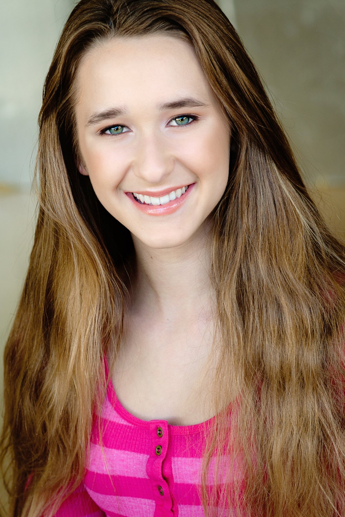 Фото - Кади Нил Браун: 1365x2048 / 572 Кб