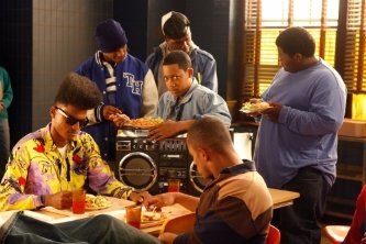 Фото - Тайлер Джеймс Уильямс: 333x222 / 24 Кб