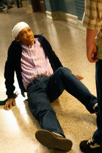 Фото - Тайлер Джеймс Уильямс: 333x500 / 39 Кб