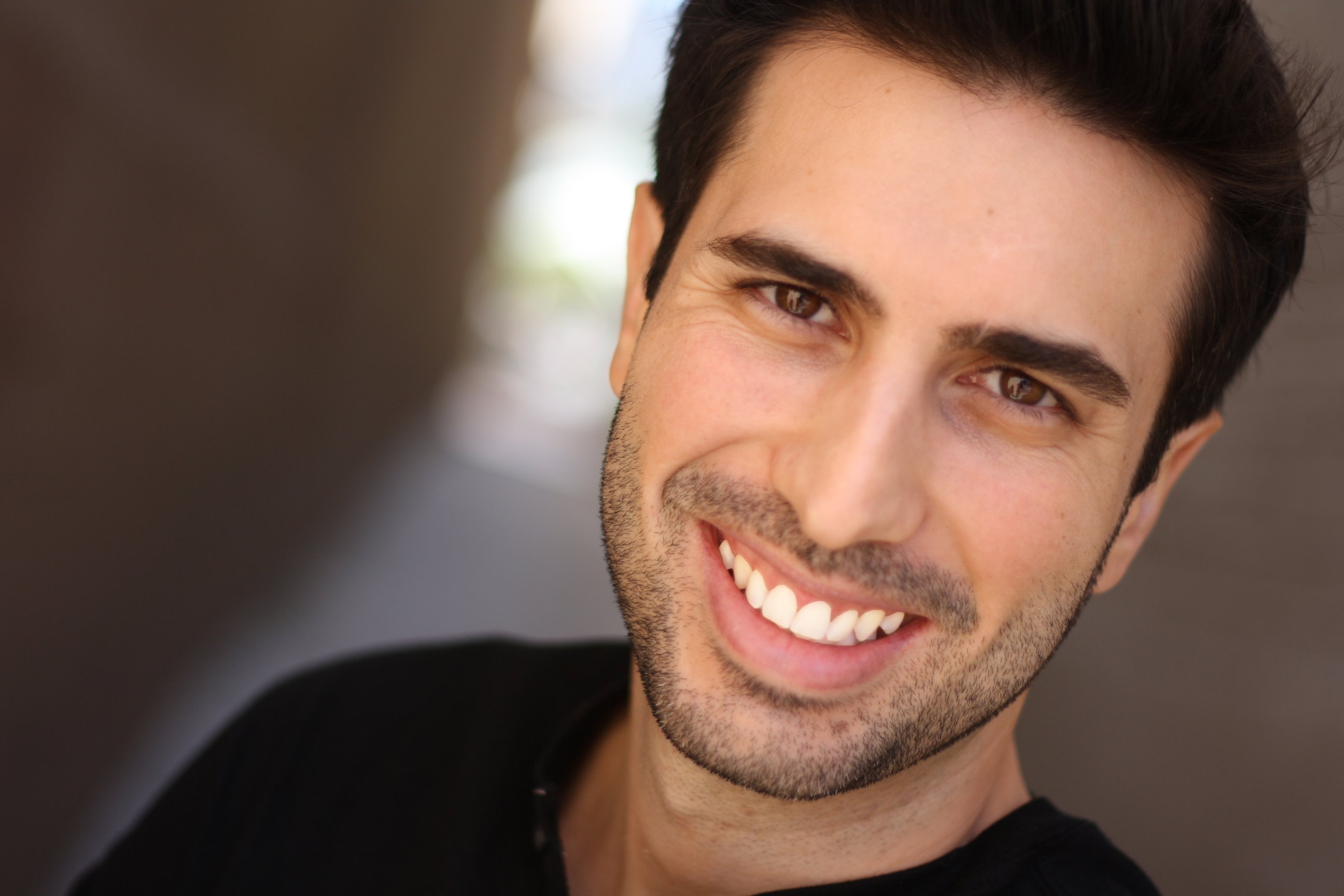 Фото - Рей Гойос: 2592x1728 / 267 Кб