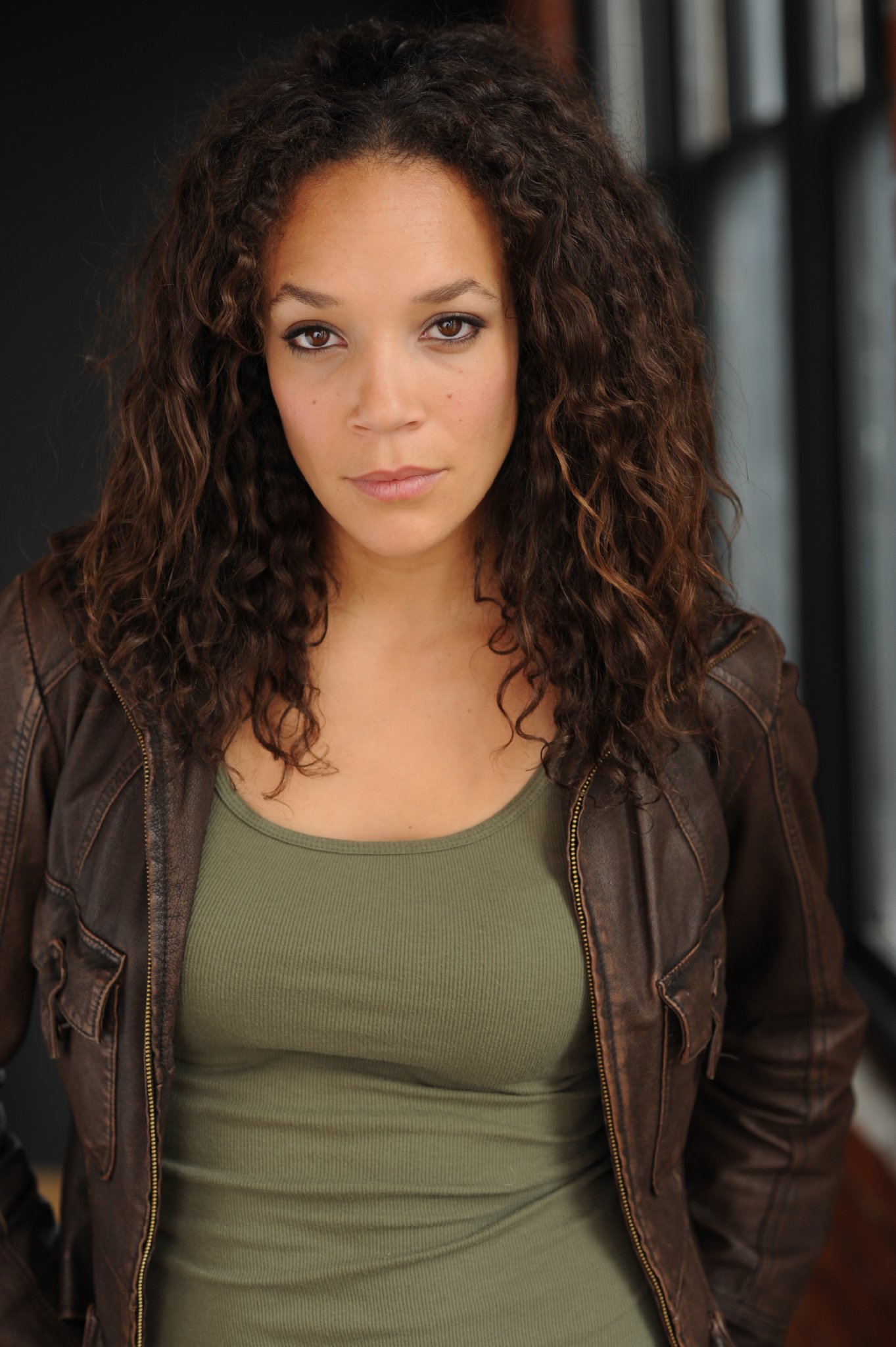 Фото - Кейтлин Кромвелл: 1363x2048 / 329 Кб