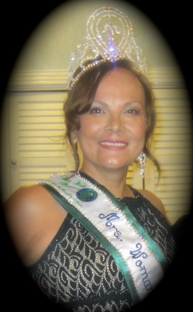 Фото - Чарли Алехандро: 617x999 / 91 Кб