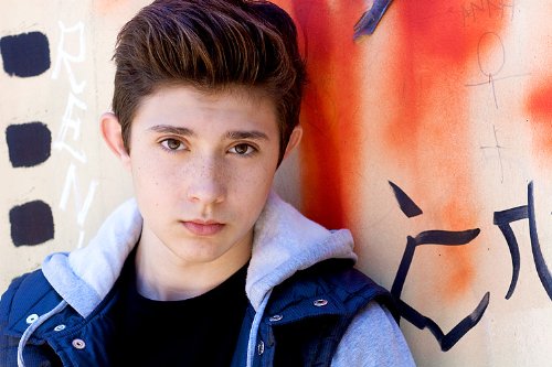 Фото - Матеус Уорд: 500x333 / 38 Кб