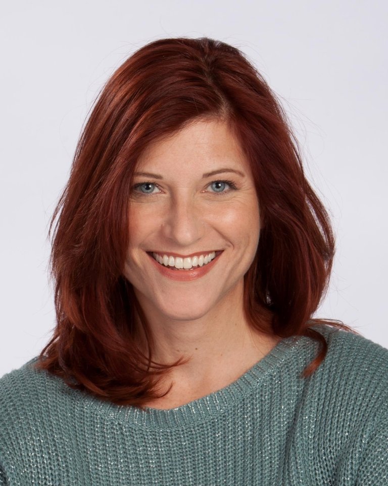 Фото - Дженнифер Руссоли: 768x960 / 126 Кб