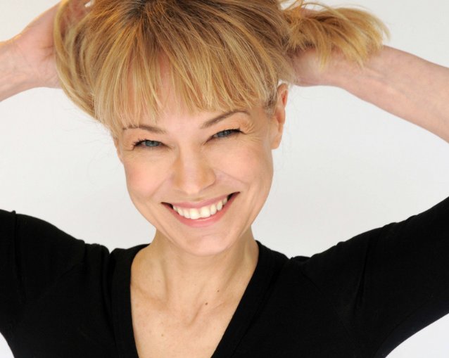 Фото - Иоланта Моджисей: 638x509 / 40 Кб