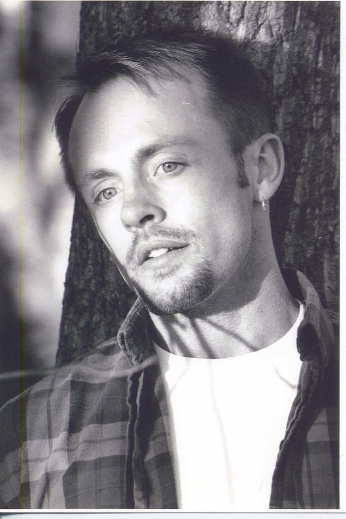 Фото - Аллен Мерритт: 683x1024 / 99 Кб