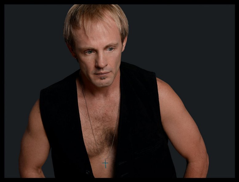 Фото - Аллен Мерритт: 777x590 / 35 Кб