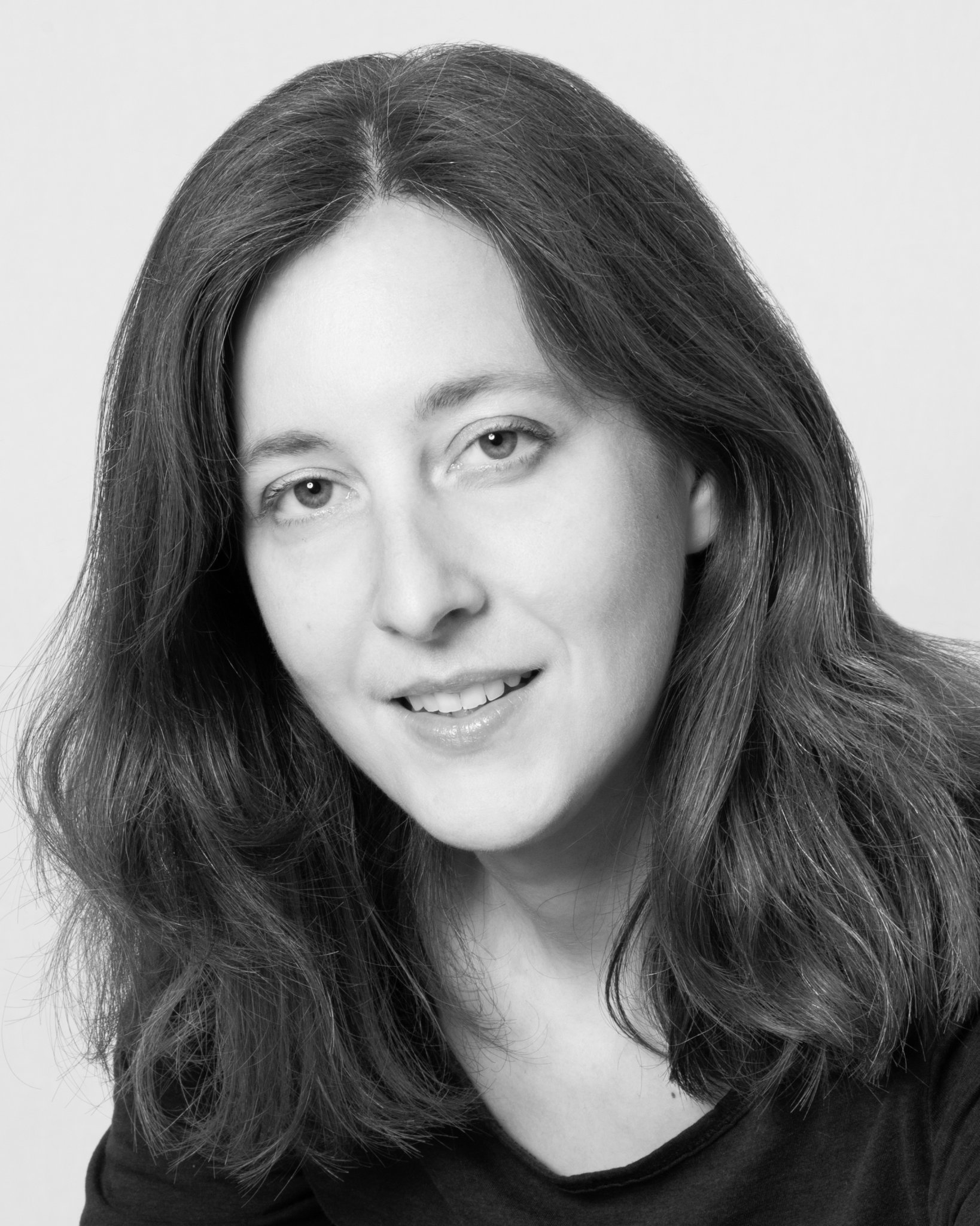 Фото - Сильвия Крастон: 1638x2048 / 502 Кб