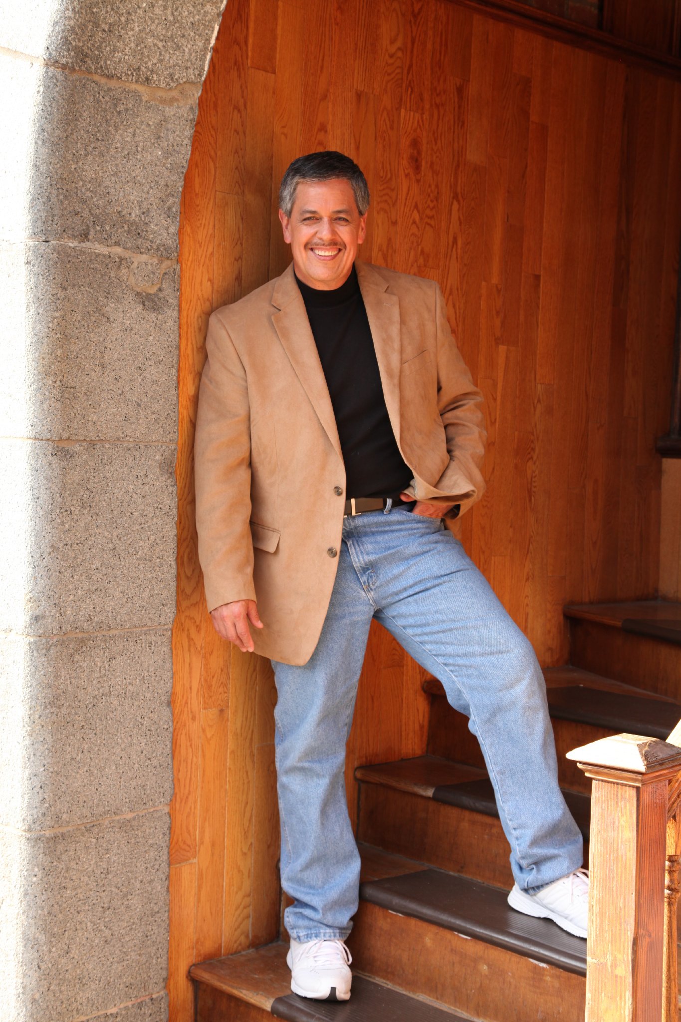 Фото - Джон Линдси: 1365x2048 / 482 Кб