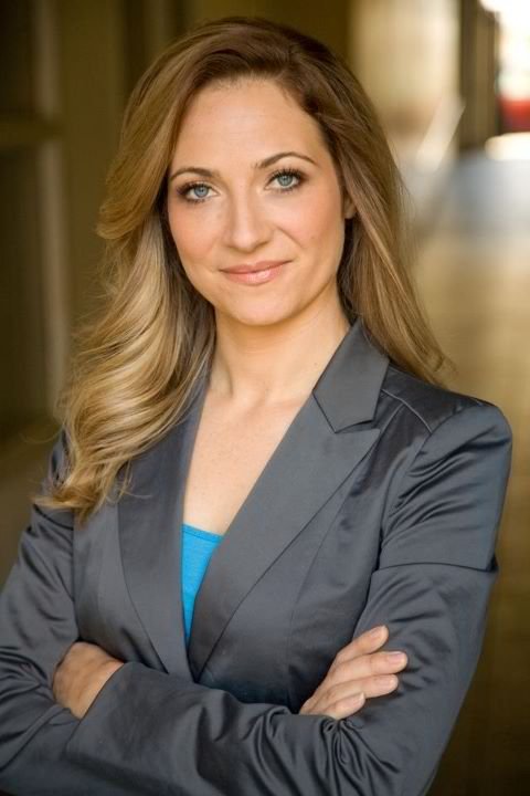 Фото - Кортни Карини: 480x720 / 45 Кб