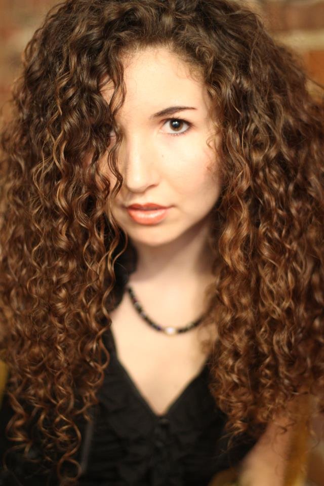 Фото - Келлерина Бэкон: 640x960 / 84 Кб