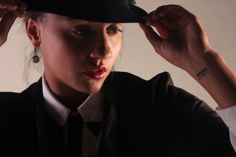 Фото - Эбони Уилсон: 757x505 / 37 Кб