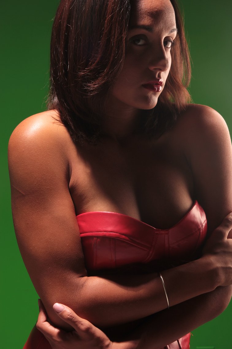 Фото - Эбони Уилсон: 757x1135 / 90 Кб