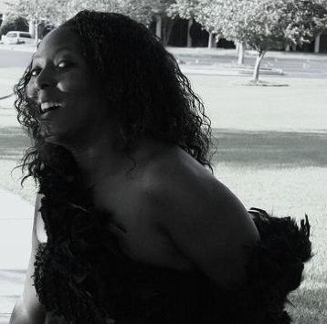 Фото - Меми Уэст: 358x355 / 24 Кб