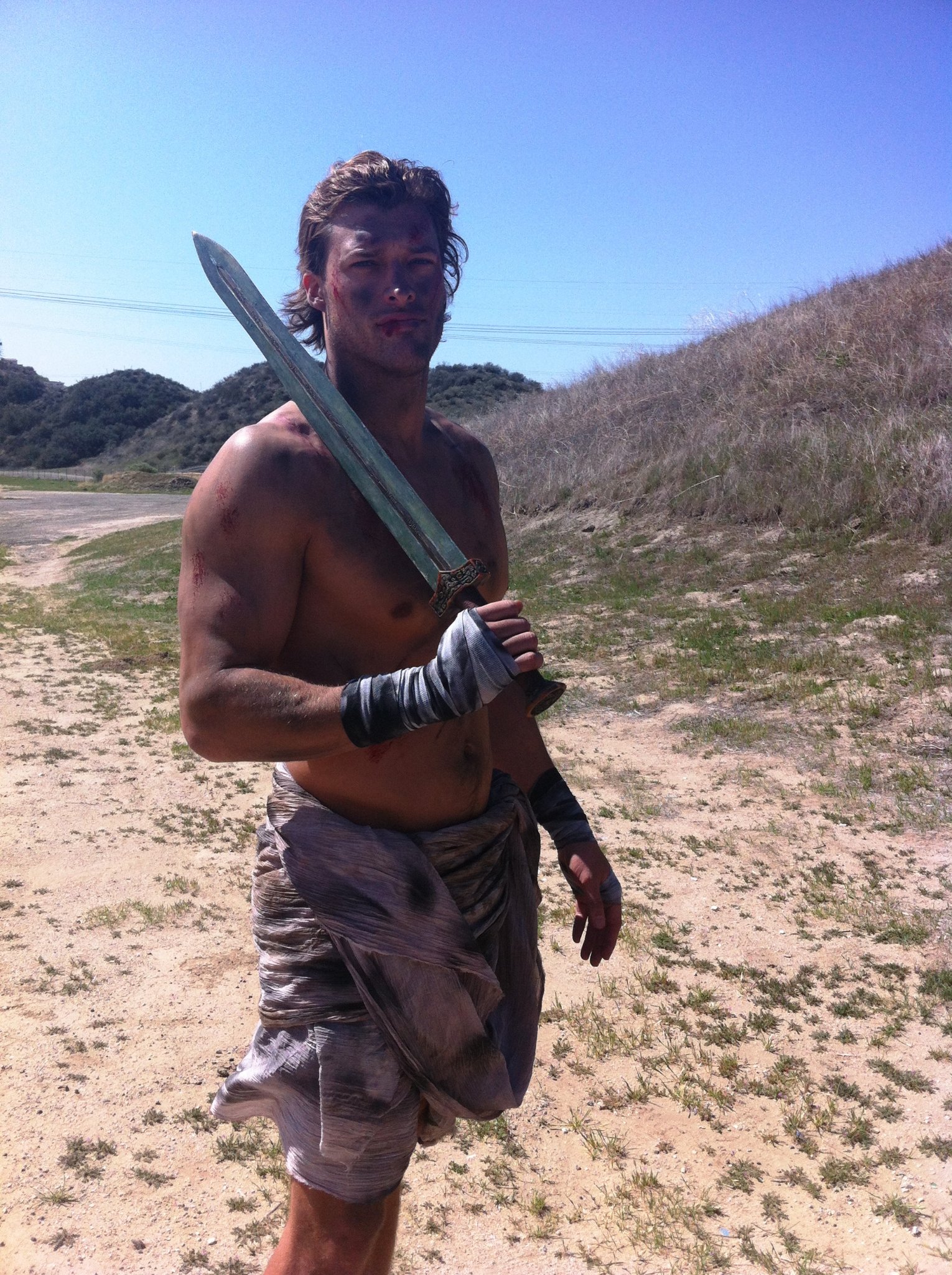 Фото - Колин Брант: 1530x2048 / 776 Кб