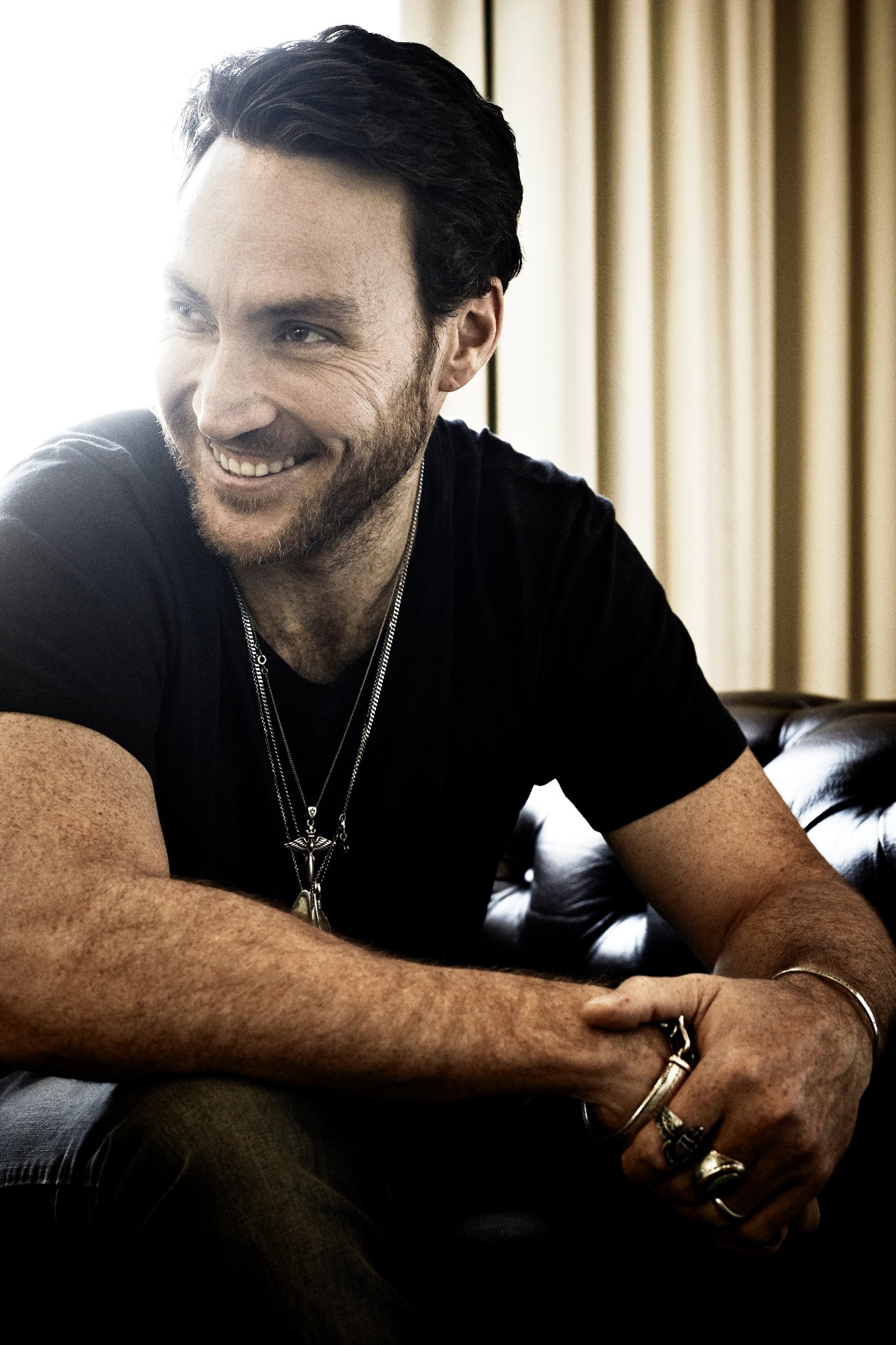 Фото - Каллэн Мулвей: 1365x2048 / 408 Кб