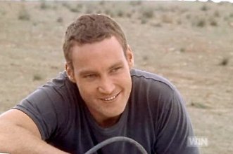 Фото - Каллэн Мулвей: 331x220 / 14 Кб