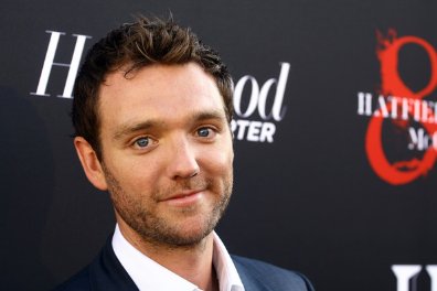 Фото - Том Маккей: 396x264 / 17 Кб