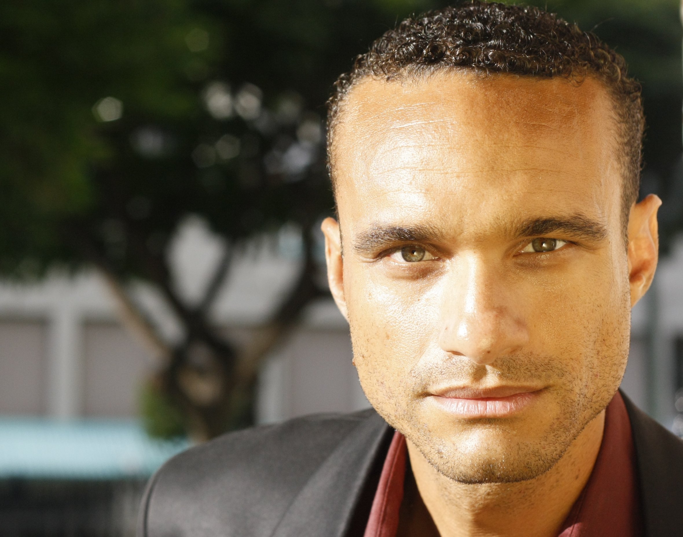 Фото - Джейсон Куинн: 2360x1855 / 518 Кб