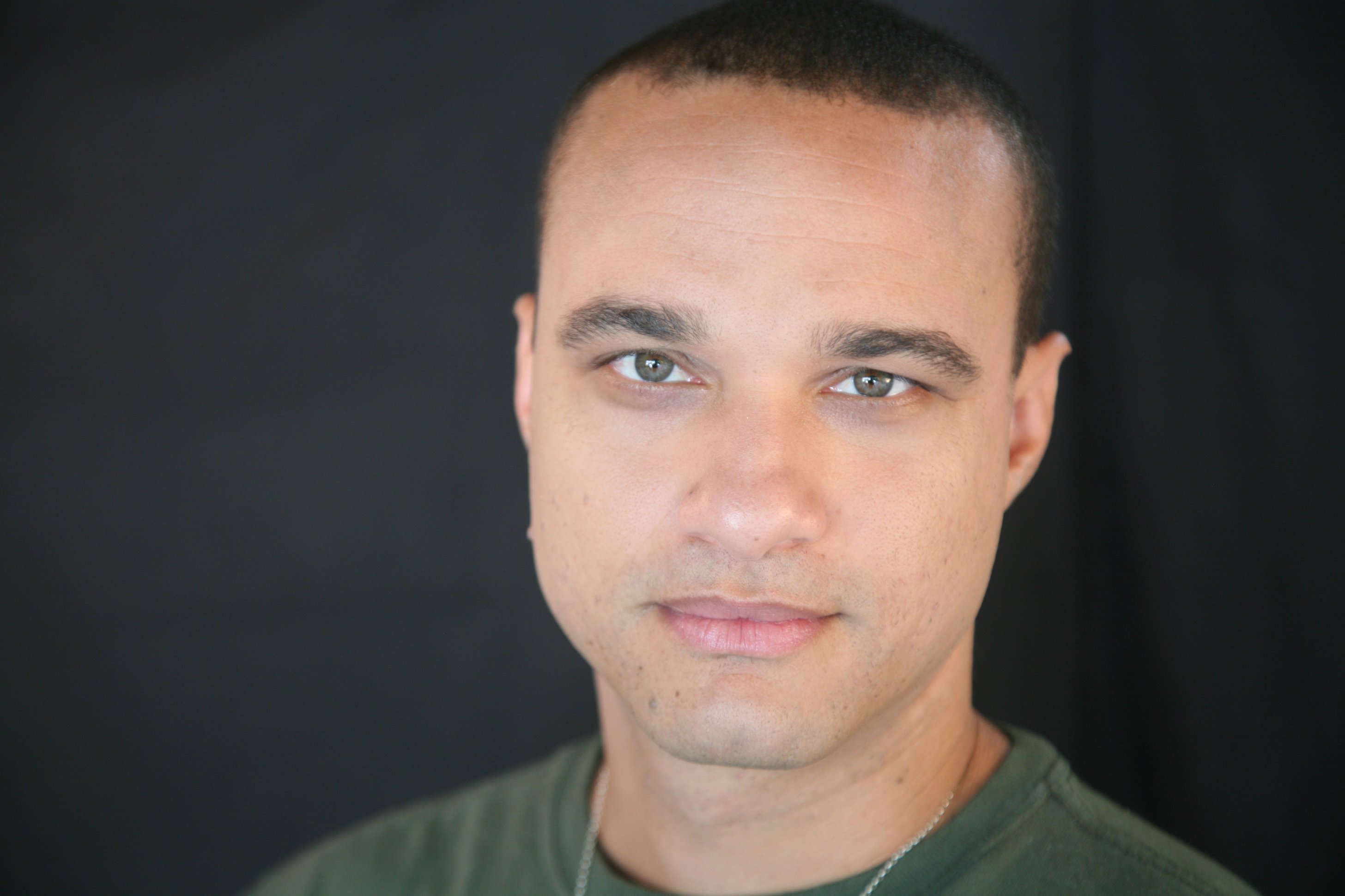 Фото - Джейсон Куинн: 2912x1941 / 336 Кб