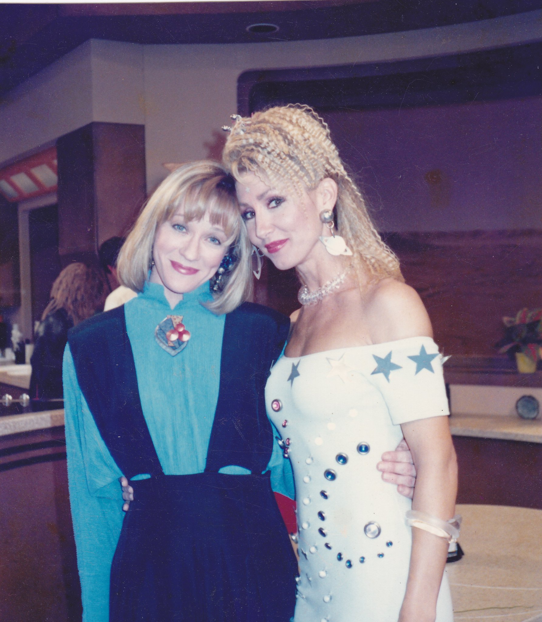 Фото - Нэнси Янгблат: 1785x2048 / 484 Кб