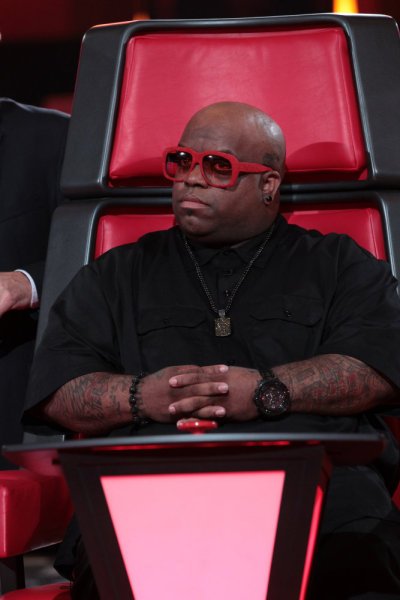 Фото - СиЛо Грин: 400x600 / 32 Кб