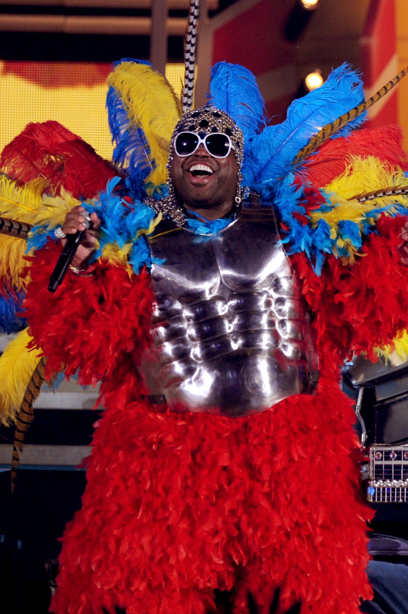 Фото - СиЛо Грин: 1361x2048 / 495 Кб