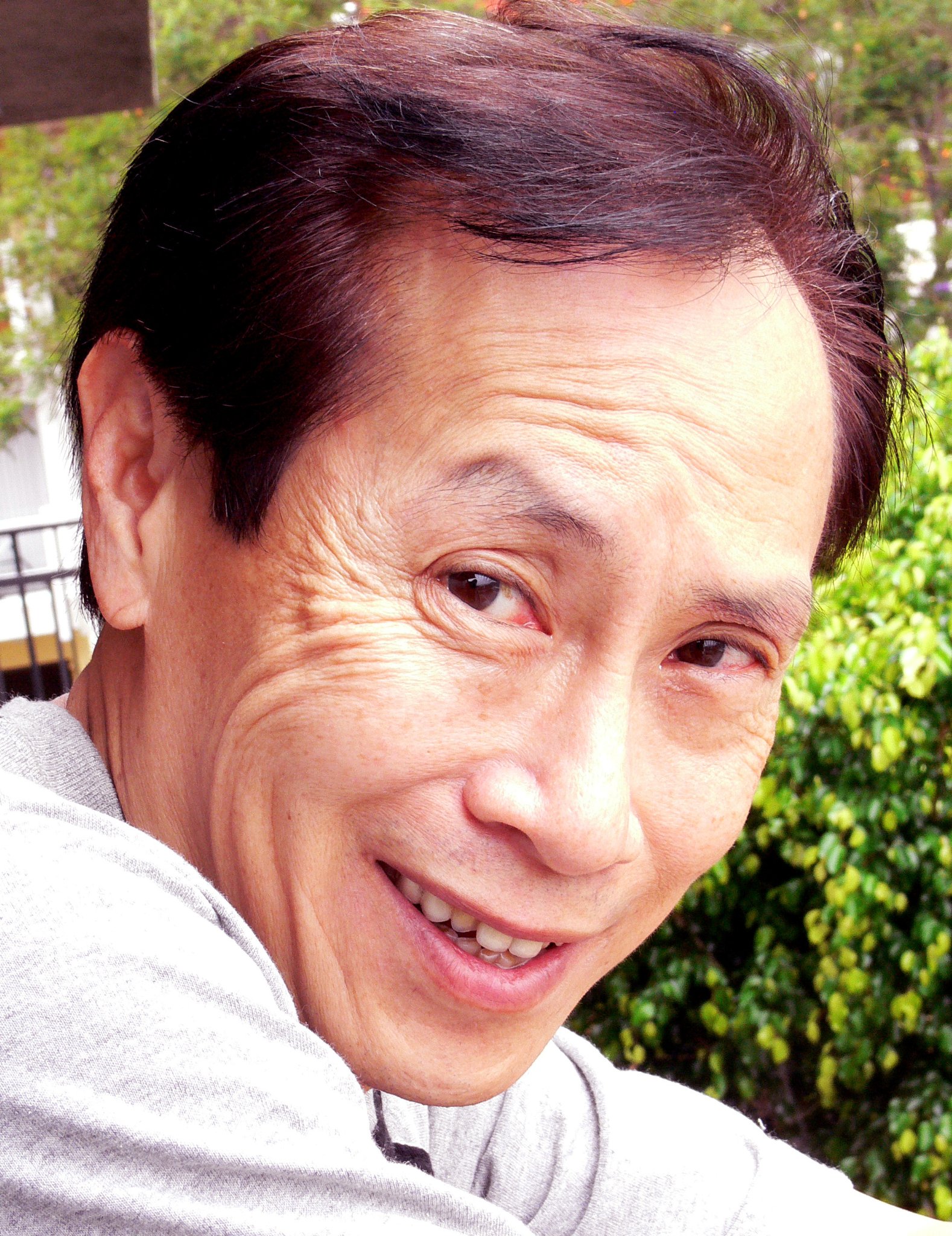 Фото - Питер Чен: 1578x2048 / 709 Кб