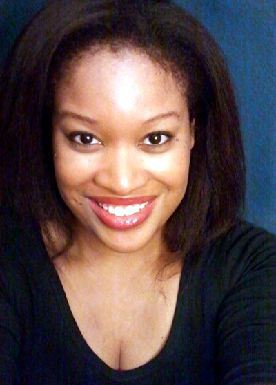 Фото - Кена Д. Уилльямсон: 400x557 / 39 Кб