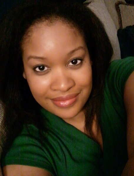 Фото - Кена Д. Уилльямсон: 455x600 / 35 Кб