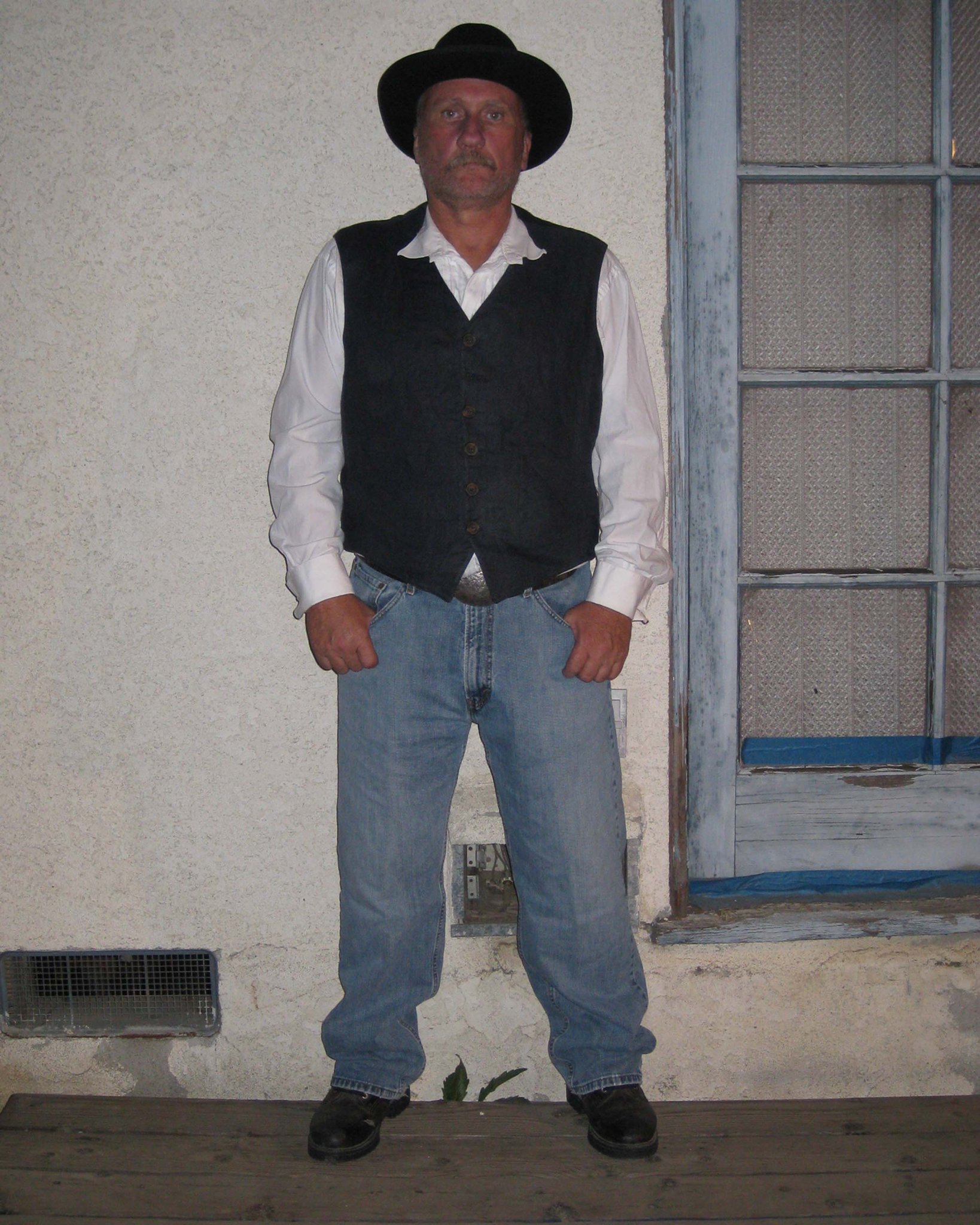 Фото - Боб Джей Майллс: 1638x2048 / 518 Кб