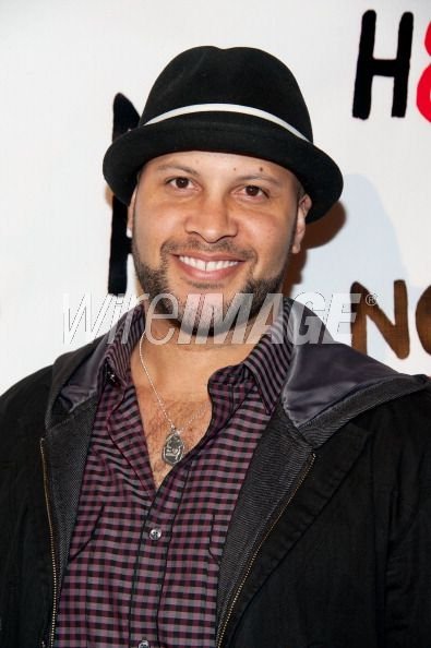 Фото - Конроу Брукс: 395x594 / 42 Кб