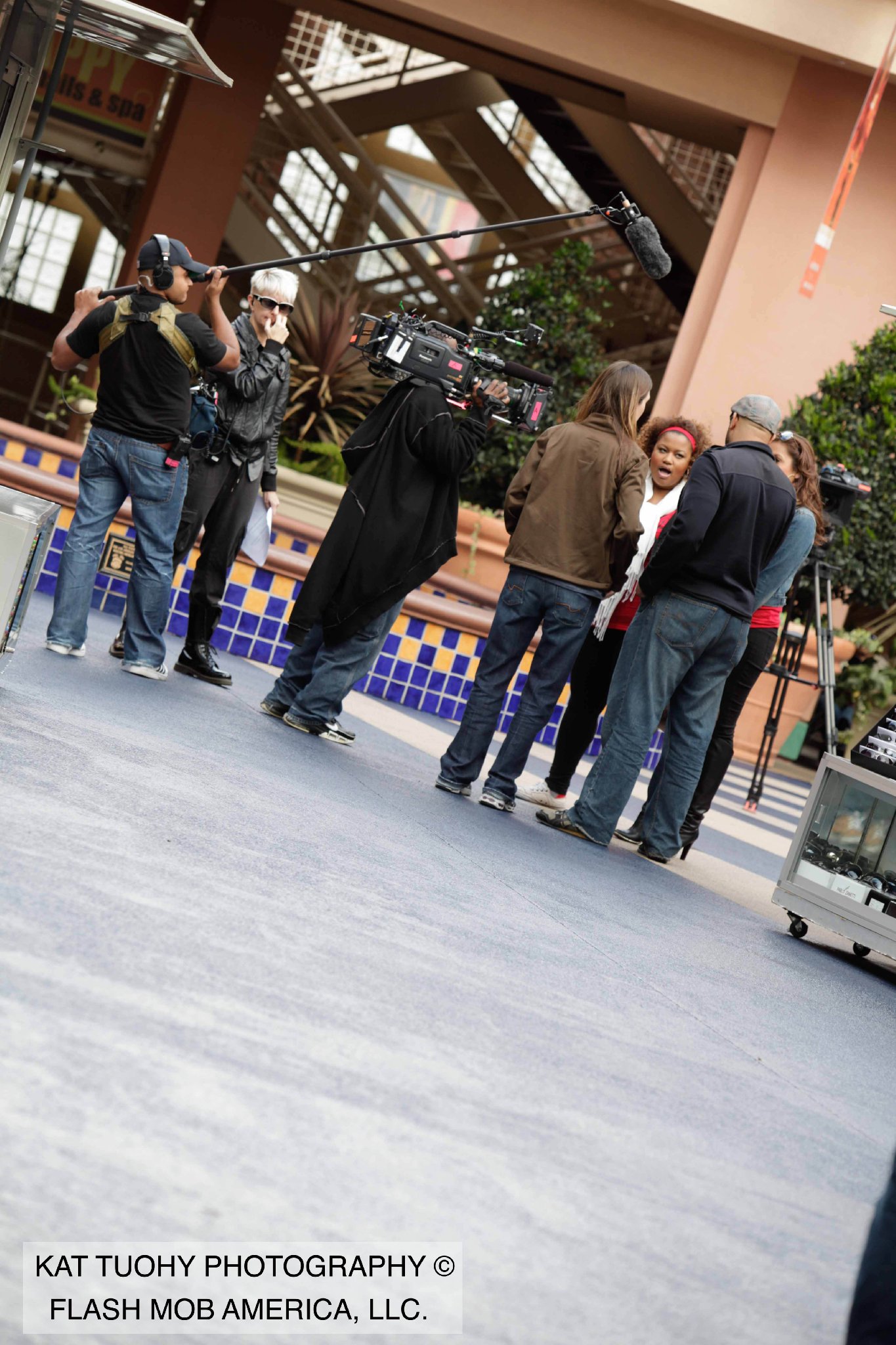 Фото - Конроу Брукс: 1365x2048 / 415 Кб