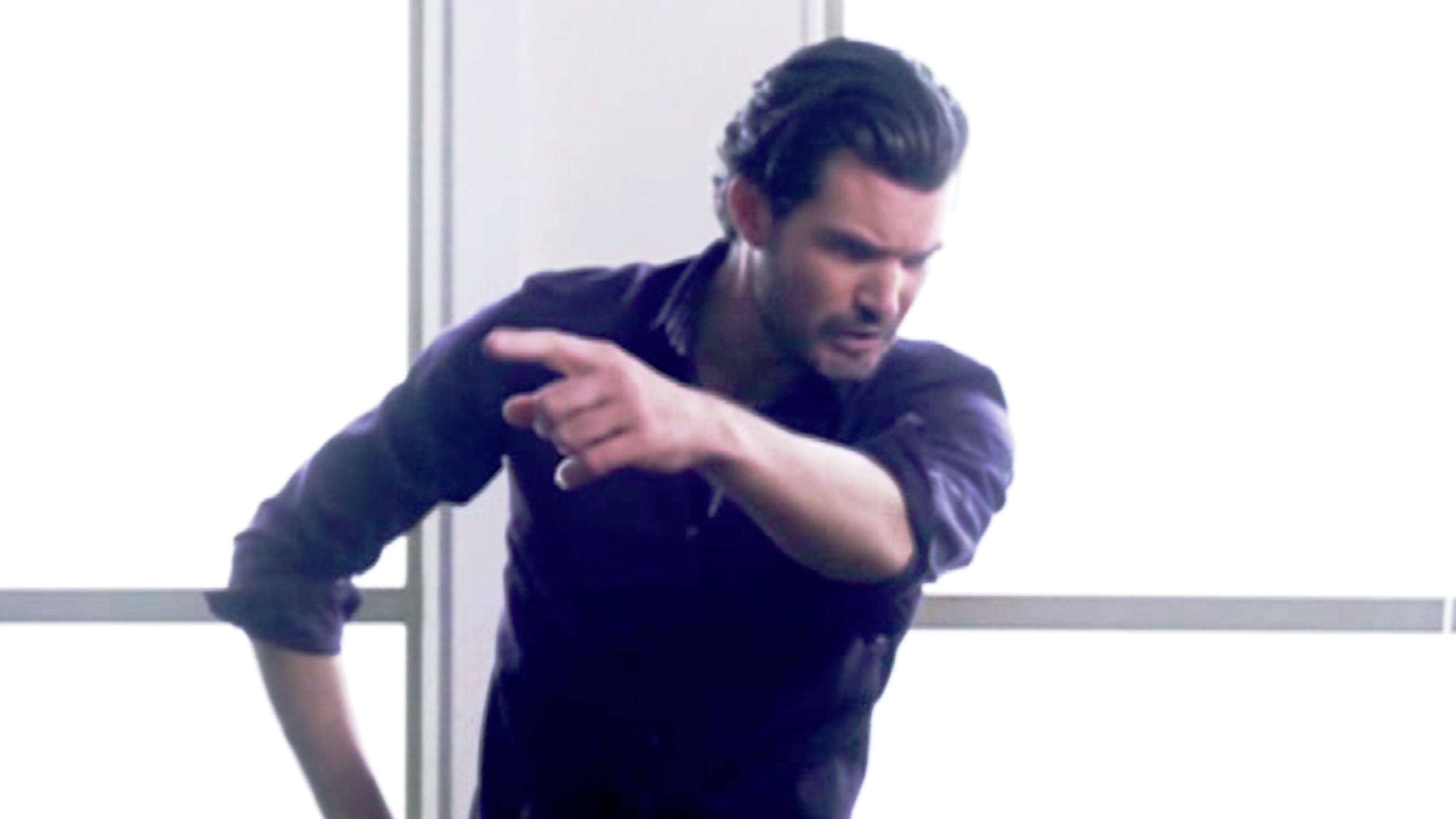 Фото - Кристиан Уэнненберг: 2700x1519 / 129 Кб