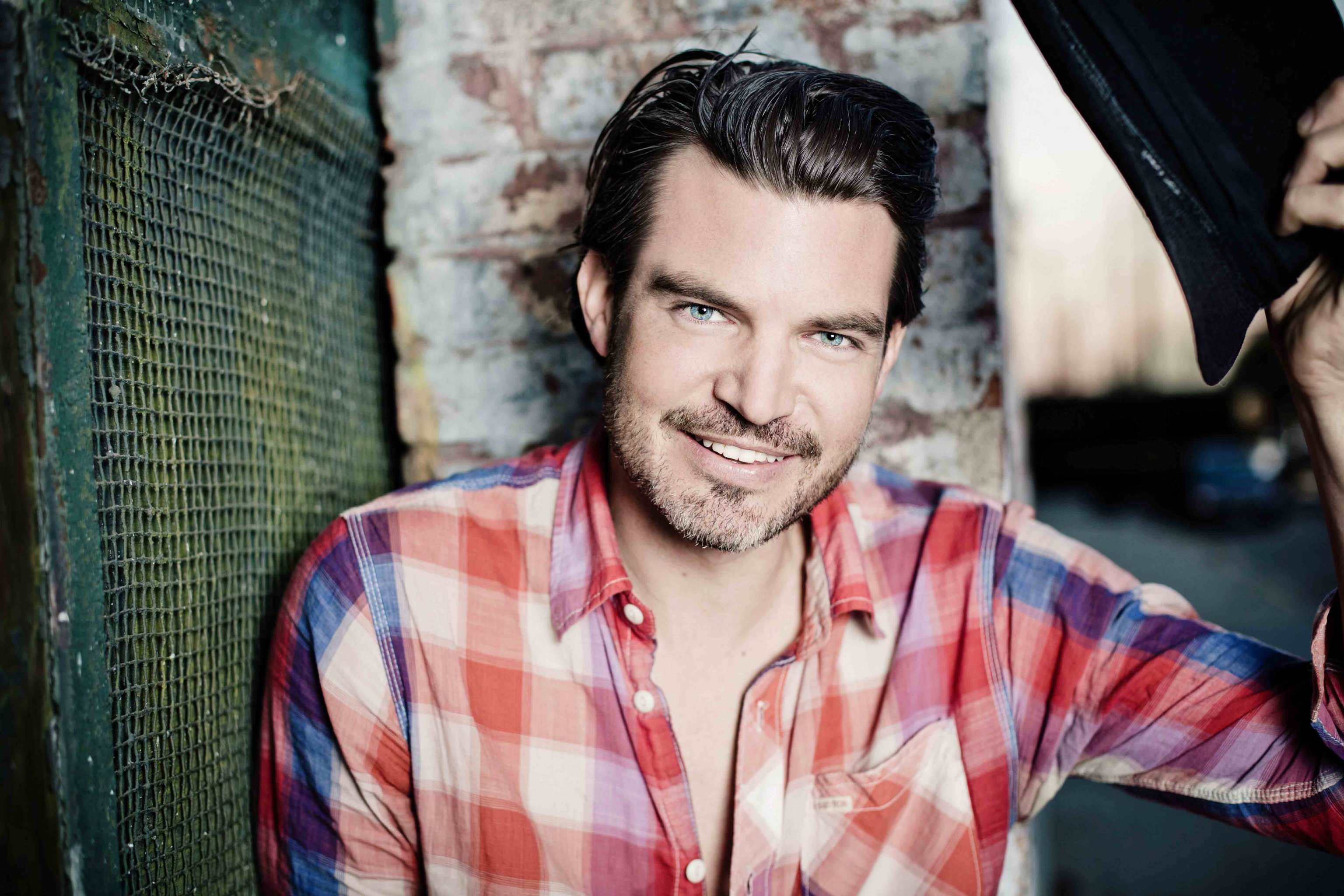 Фото - Кристиан Уэнненберг: 3072x2048 / 788 Кб