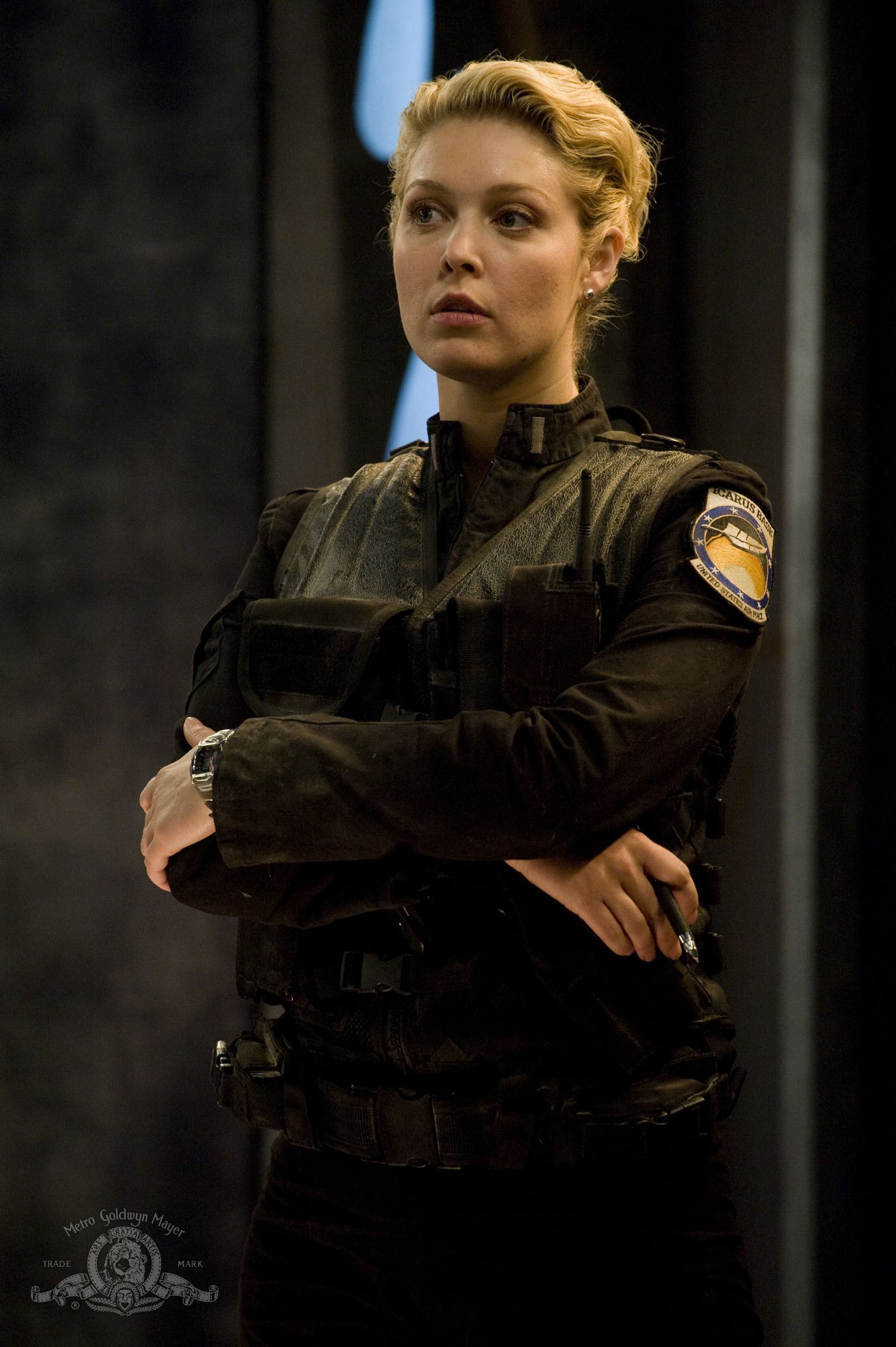 Фото - Элаина Хаффман: 1331x2000 / 327 Кб