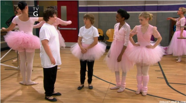 Фото - Сьерра Маккормик: 707x393 / 53 Кб