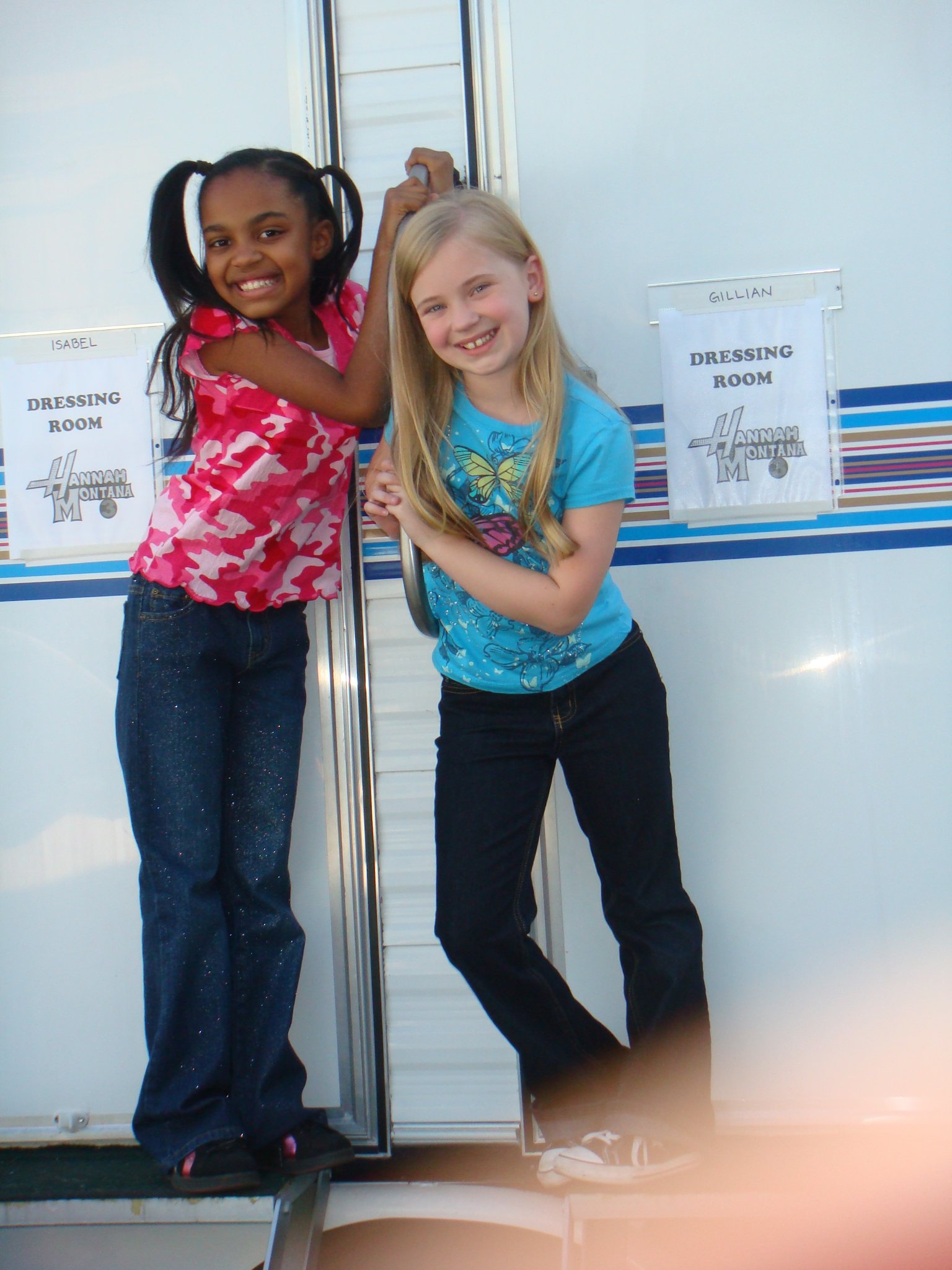 Фото - Сьерра Маккормик: 1536x2048 / 320 Кб