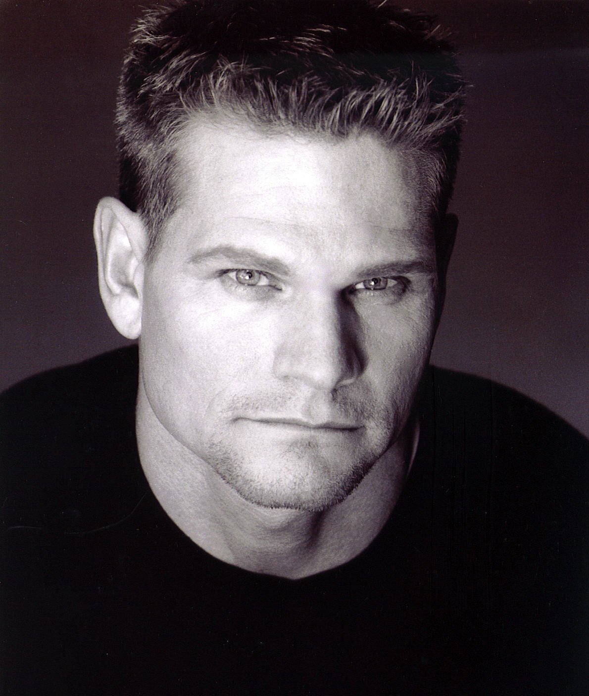 Фото - Брайан Грэхам: 1190x1407 / 206 Кб