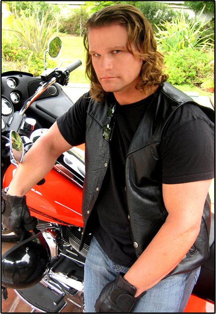 Фото - Брайан Грэхам: 436x635 / 81 Кб