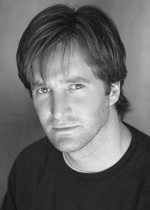 Фото - Пол Энтони Скотт: 300x420 / 15 Кб