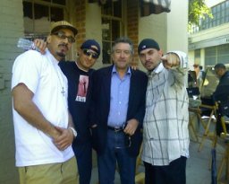 Фото - Гектор Руис: 256x205 / 15 Кб