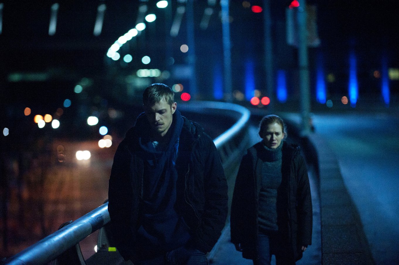 Фото - Юэль Киннаман: 1362x906 / 200 Кб