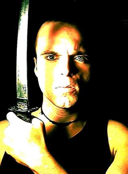 Фото - Брэндон Слэгли: 444x604 / 34 Кб