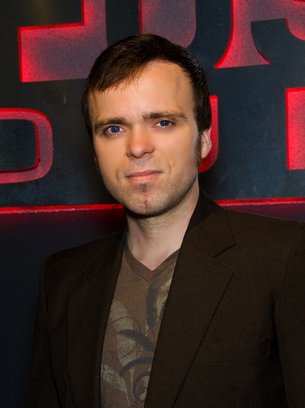 Фото - Брэндон Слэгли: 305x408 / 19 Кб