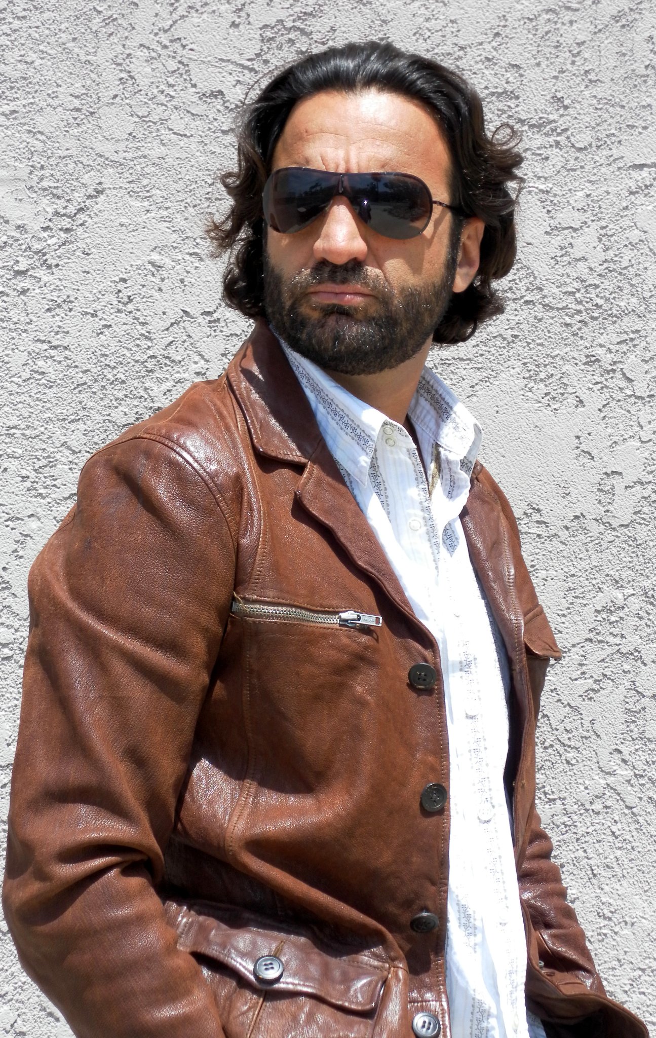 Фото - Фахим Фазли: 1295x2048 / 710 Кб