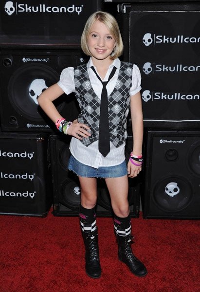 Фото - Мэдисон Лесли: 411x600 / 57 Кб