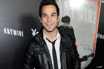 Фото - Скайлар Эстин: 333x222 / 16 Кб