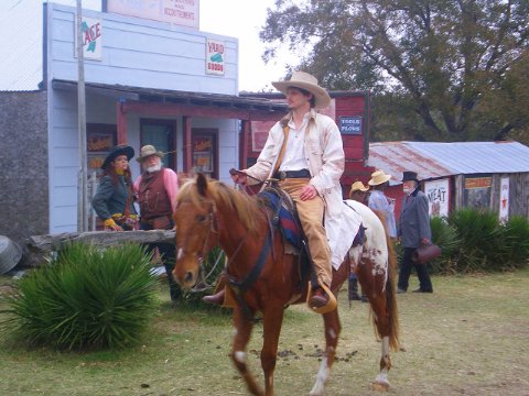 Фото - Стивен Броди: 480x360 / 48 Кб