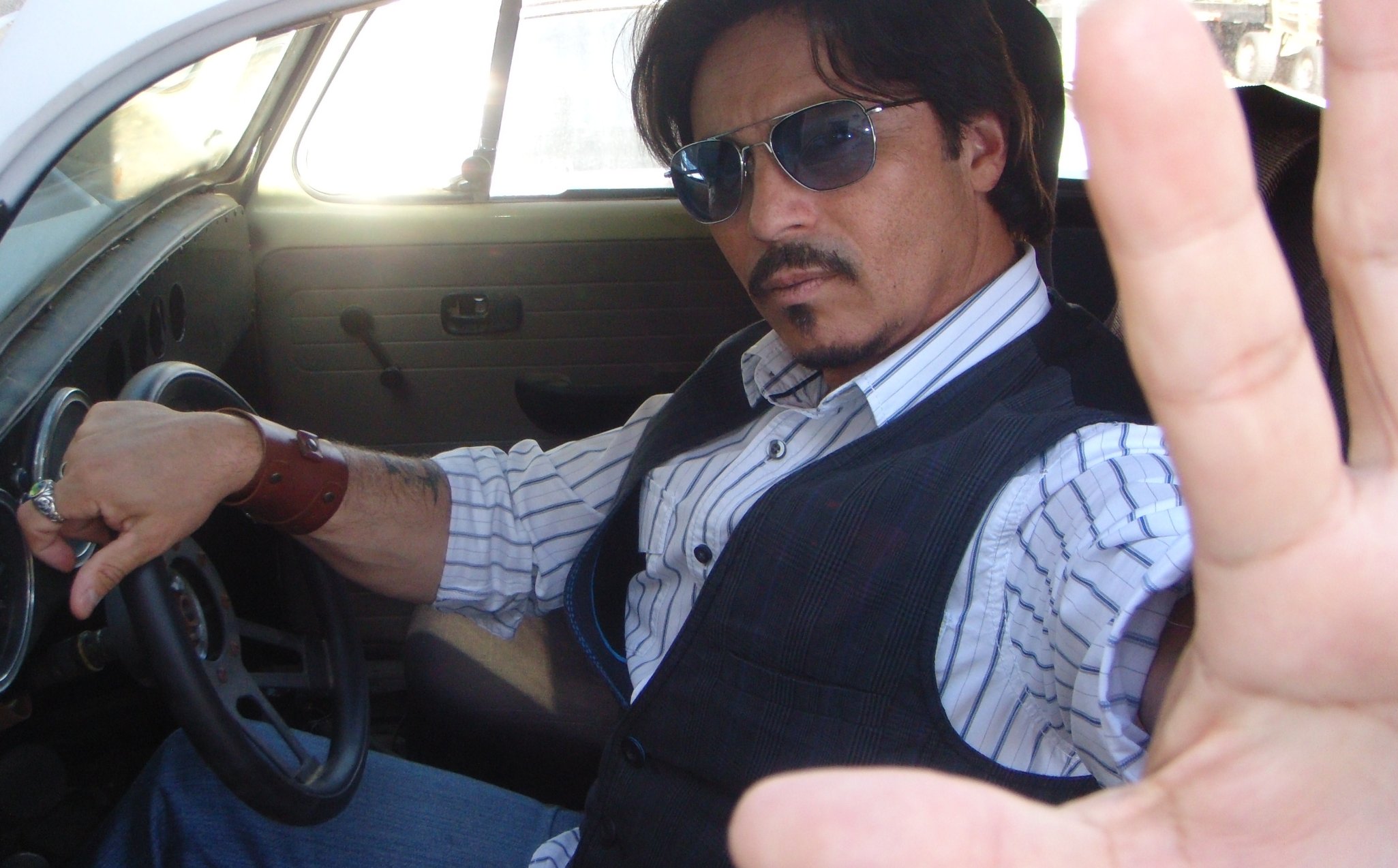 Фото - Ронни Родригез: 2051x1274 / 314 Кб